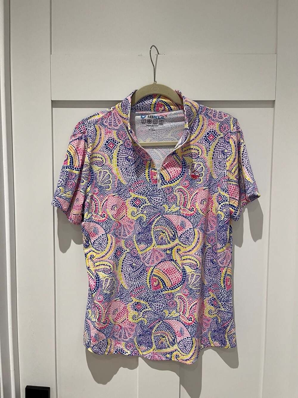 IBKÜL Women's Size L Mosaic Print Quarter Zip Short Sleeve Golf Polo - The Cliff